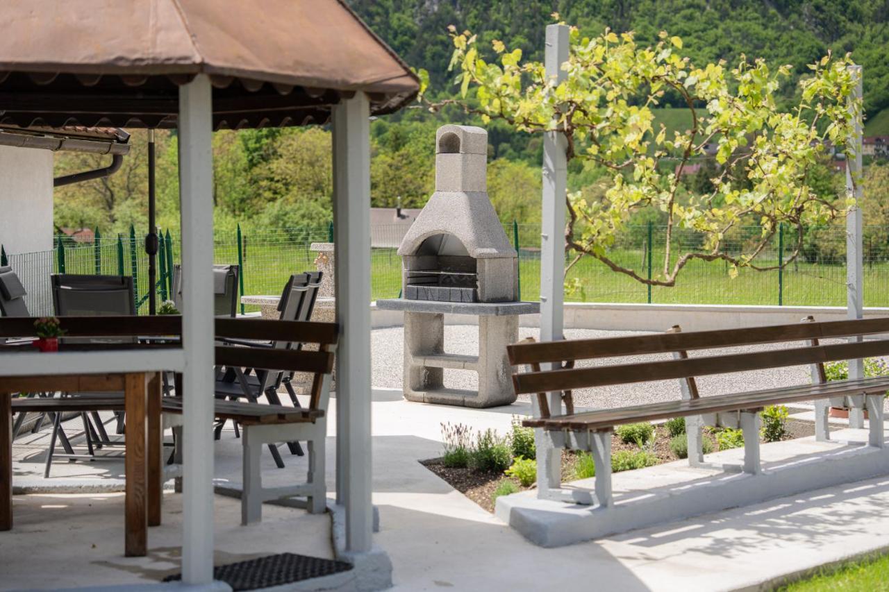 Relax House Soca ξενώνας Bovec Εξωτερικό φωτογραφία